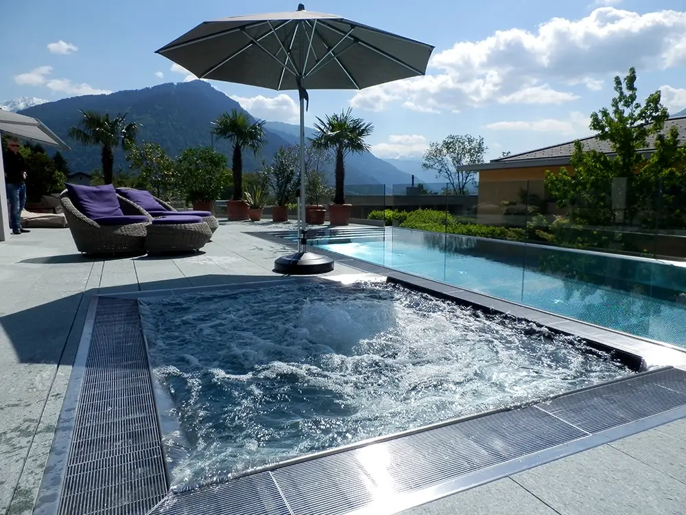 Polytherm Whirlpools
